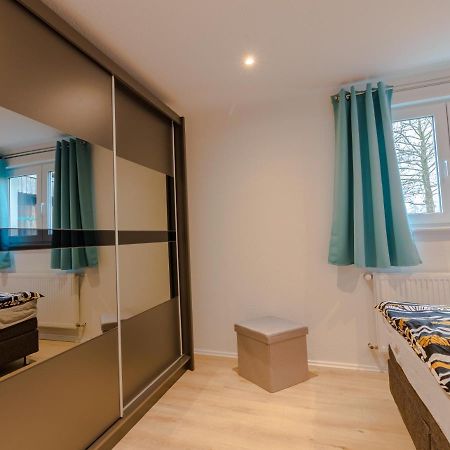 Moderne Ferienwohnung Mit Komfort Und Extras - Ideal Fuer Fahrradfahrer Йевер Экстерьер фото